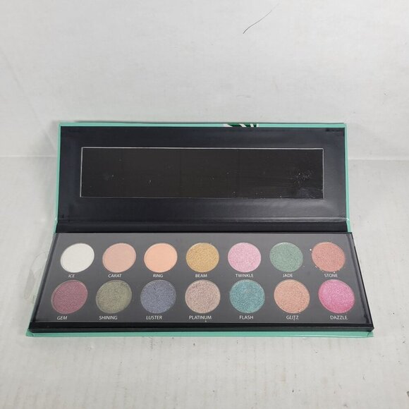 14-Color Diamond Eyeshadow Palette With Mirror - Picture 2 of 4